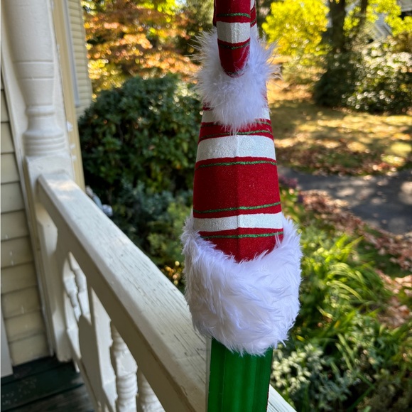 2014 Pier One My Heart Belongs to Santa Decoration - Picture 6 of 15